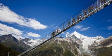 Il ponte tibetano più lungo del mondo è in Svizzera nel Vallese
