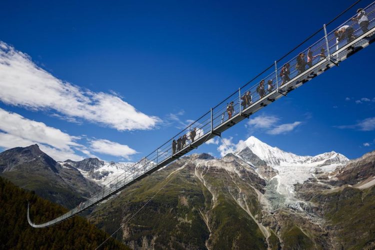 Il ponte tibetano più lungo del mondo è in Svizzera nel Vallese