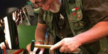 Costruisci il tuo coltellino svizzero