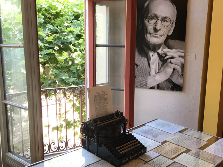 Il tavolo da lavoro di Hermann Hesse