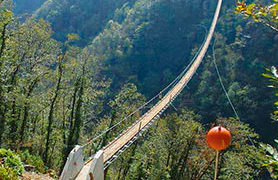 Pont Carasc, il ponte tibetano in Canton Ticino