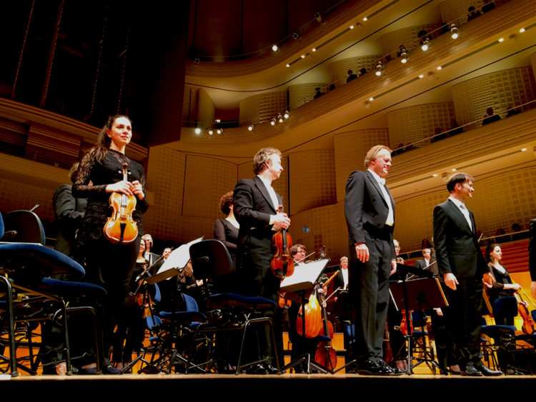 Ora SvizzerAmo vi fa viaggiare