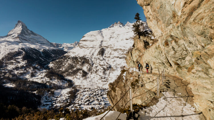 A piedi in sicurezza sulle montagne svizzere