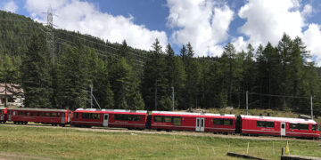 Su e giù lungo la linea del Bernina