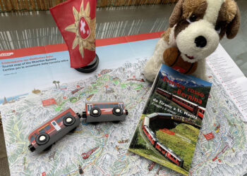 Il trenino del Bernina: la lunga linea rossa