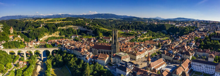 FRIBURGO LA PERLA MEDIOEVALE DELLA SVIZZERA