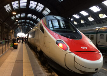 In treno ai mercatini di Natale della Svizzera