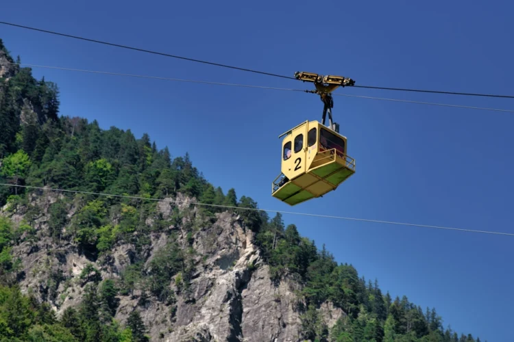 Piccole funivie: grandi emozioni senza auto nella Svizzera Centrale